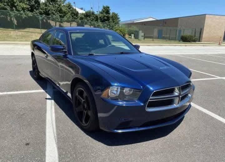 WhatsApp Image 2026-01-14 at 14.04.59 2014 Dodge Charger SE - Image 1